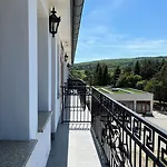 Konska Dolina 3* تيلسز