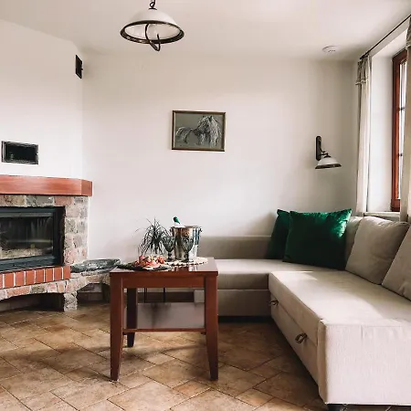 Konska Dolina Ξενοδοχείο με διαμερίσματα Krynica Zdroj