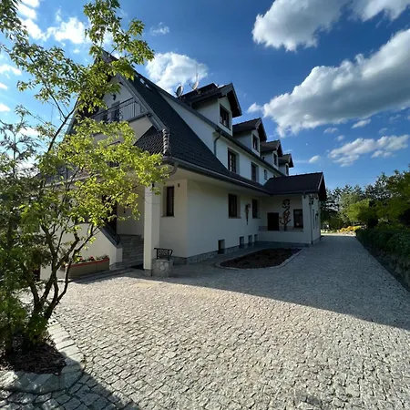 Konska Dolina 公寓式酒店 *
