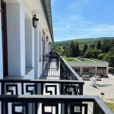 Ξενοδοχείο με διαμερίσματα Konska Dolina